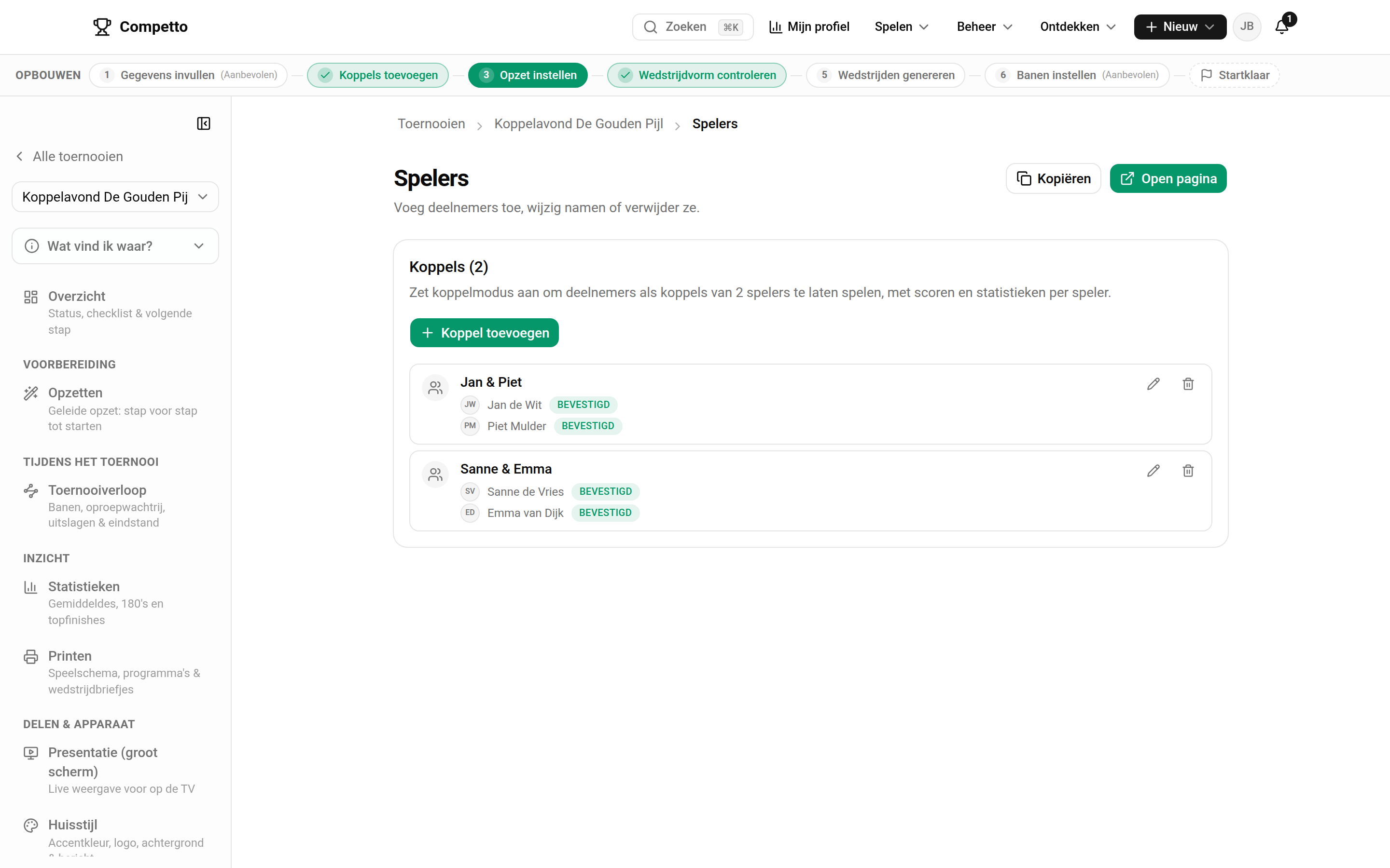De pagina Spelers in koppelmodus met de kaart Koppels, de knop Koppel toevoegen, en twee koppels (Jan en Piet, Sanne en Emma) met per koppel de twee spelers.