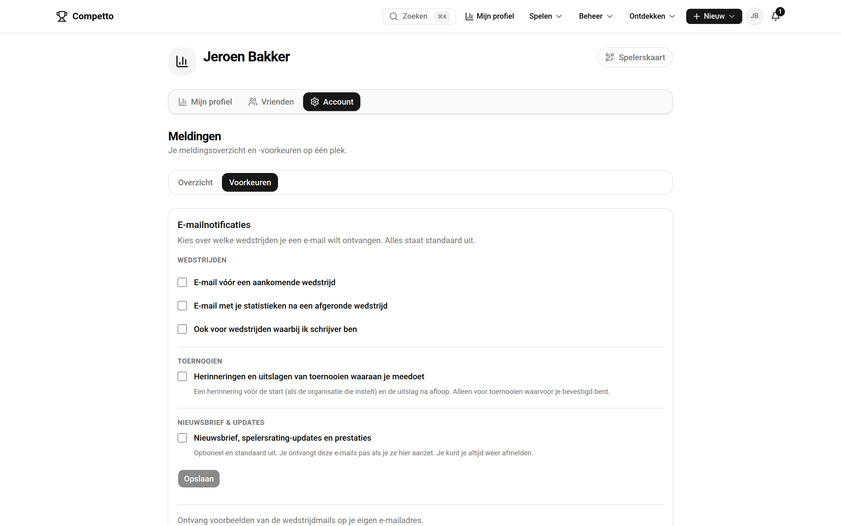 De pagina Meldingen op het tabblad Voorkeuren, met de instellingen voor e-mail per type (wedstrijden, toernooien, nieuwsbrief) en de schakelaars voor pushmeldingen per categorie.